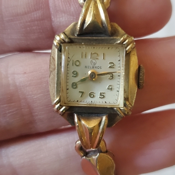 Helbros Vintage Womens Bracelet Swiss Watch with Original Band - Picture 2 of 8